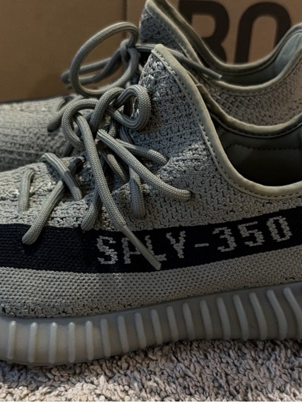 Yeezy Boost 350 V2